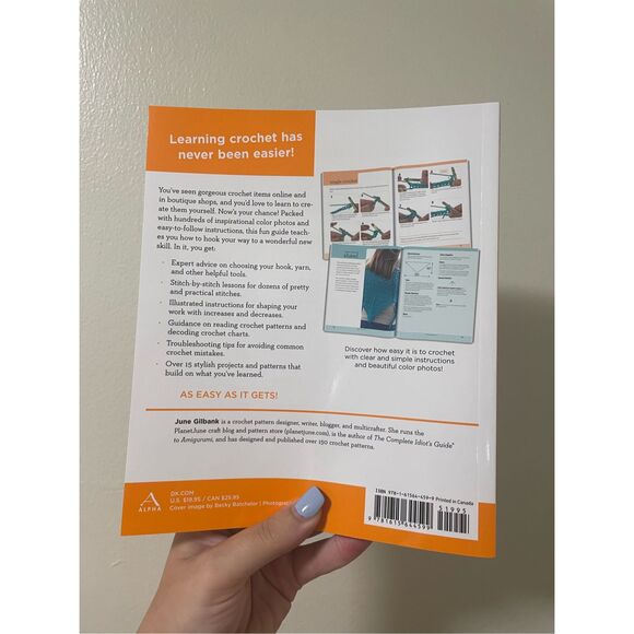 Idiots Guide to Crochet by June Gilbank - Picture 3 of 3